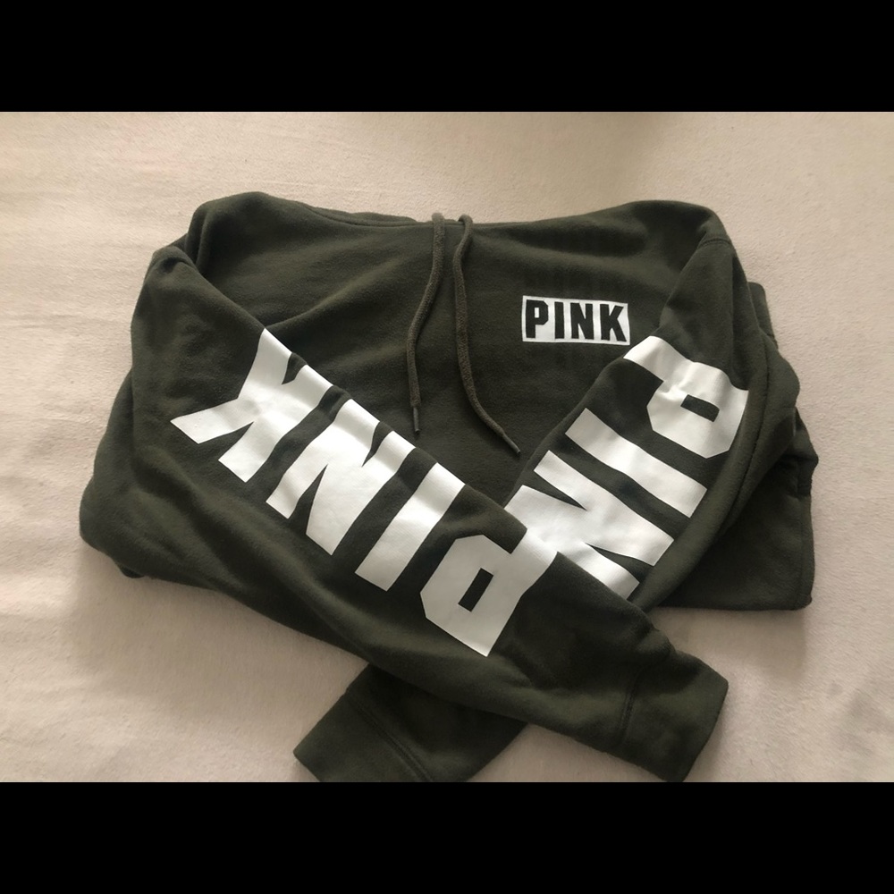 hoodie/sweater